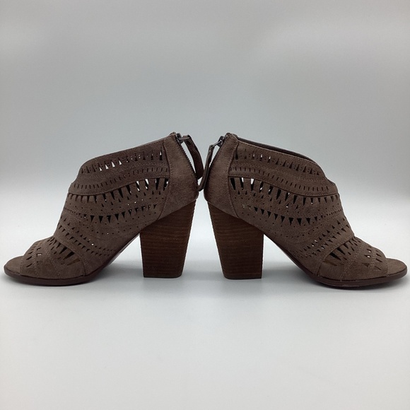1725. Not Rated Brown Bootie NWOT Size 9 - Picture 2 of 8